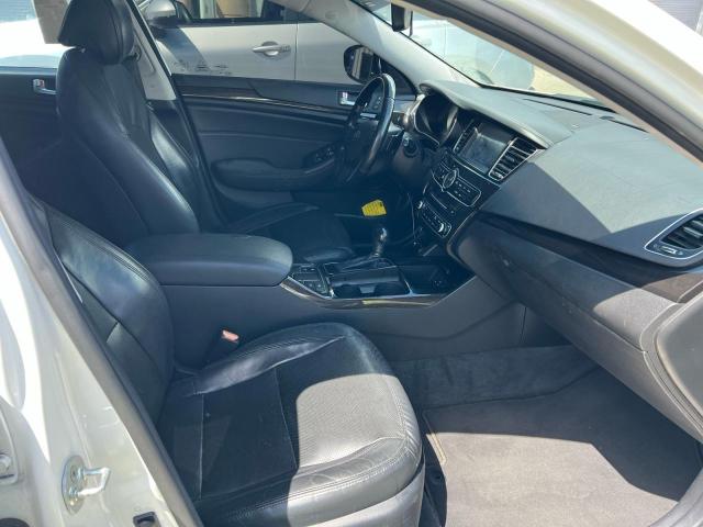 2016 KIA CADENZA LU KNALN4D71G5220786