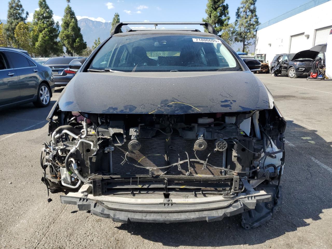 TOYOTA PRIUS PRIME LE