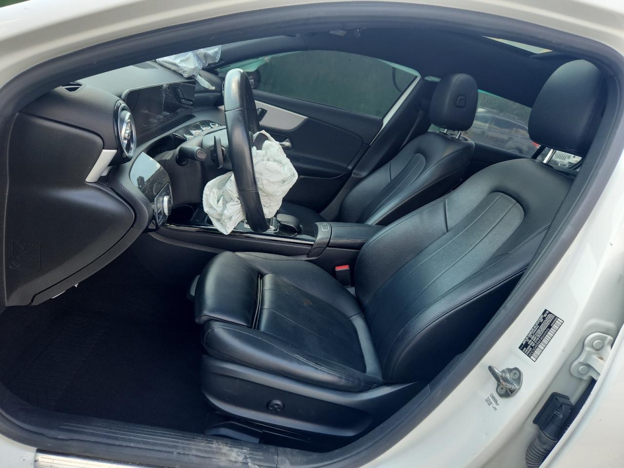 MERCEDES-BENZ A-CLASS 220