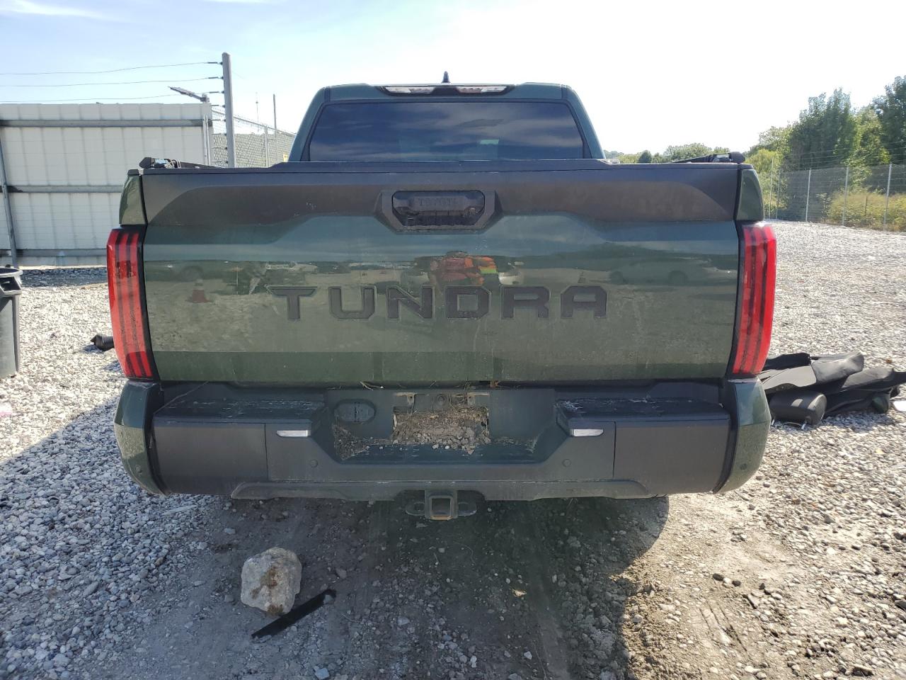 TOYOTA TUNDRA CREWMAX SR