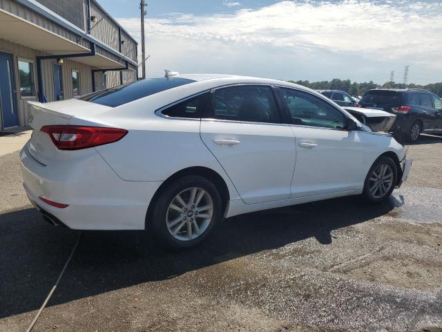2015 HYUNDAI SONATA SE - 5NPE24AF3FH000922