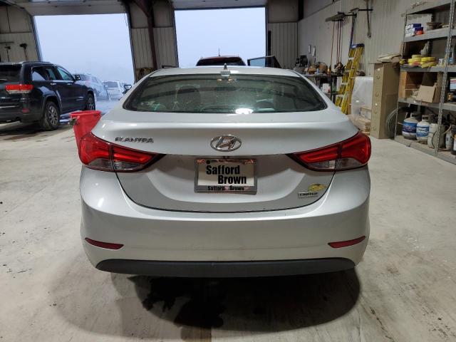 2015 HYUNDAI ELANTRA SE 5NPDH4AE6FH626143