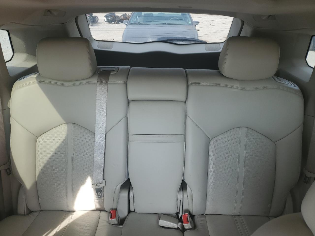 CADILLAC SRX LUXURY COLLECTION