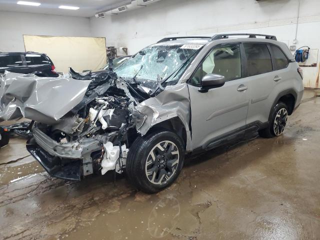 Global Auto Auctions: 2025 SUBARU FORESTER P