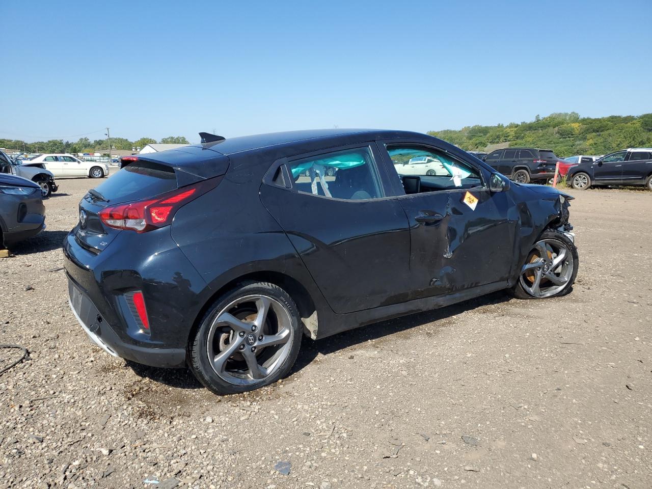 HYUNDAI VELOSTER BASE