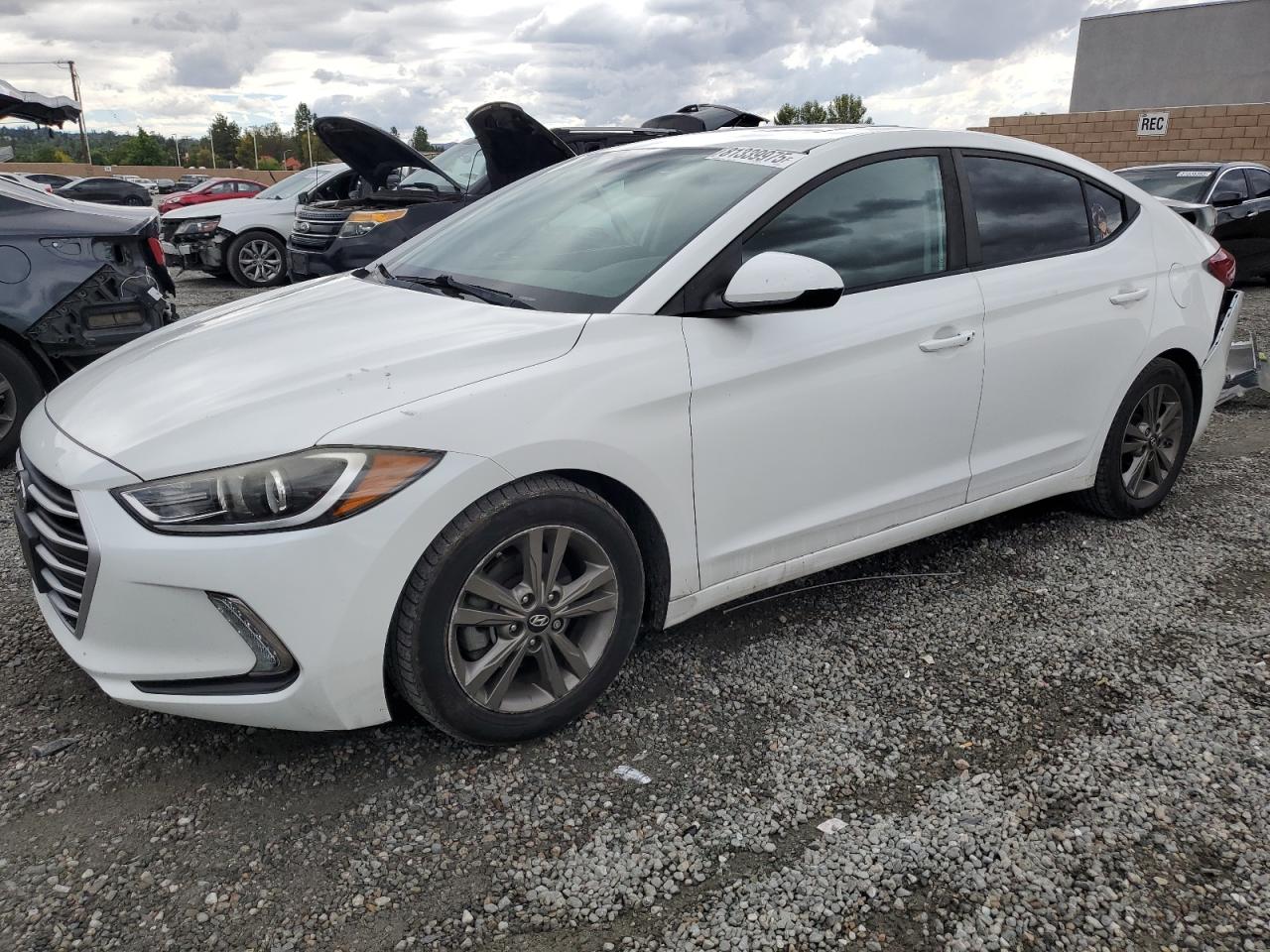 Lot #3302766351 2018 HYUNDAI ELANTRA SE