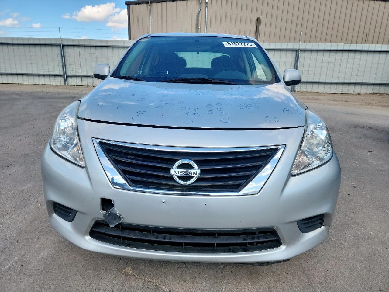 NISSAN VERSA S