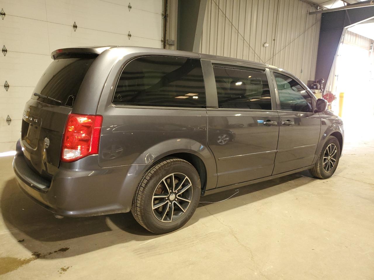 DODGE GRAND CARAVAN SE
