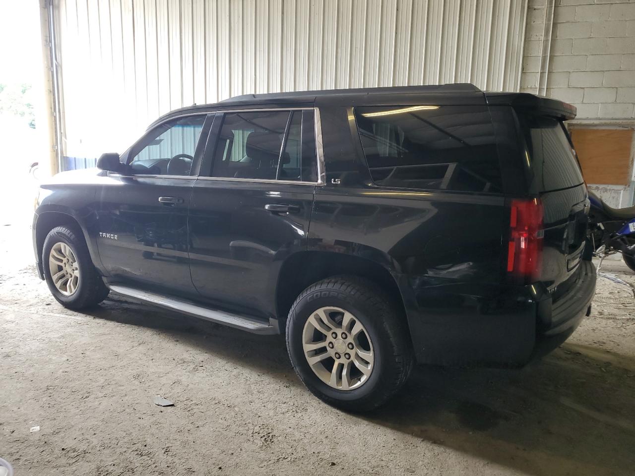 CHEVROLET TAHOE K1500 LS