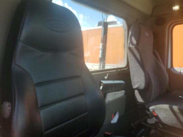 2018 PETERBILT TRACTOR 579 #3261270934