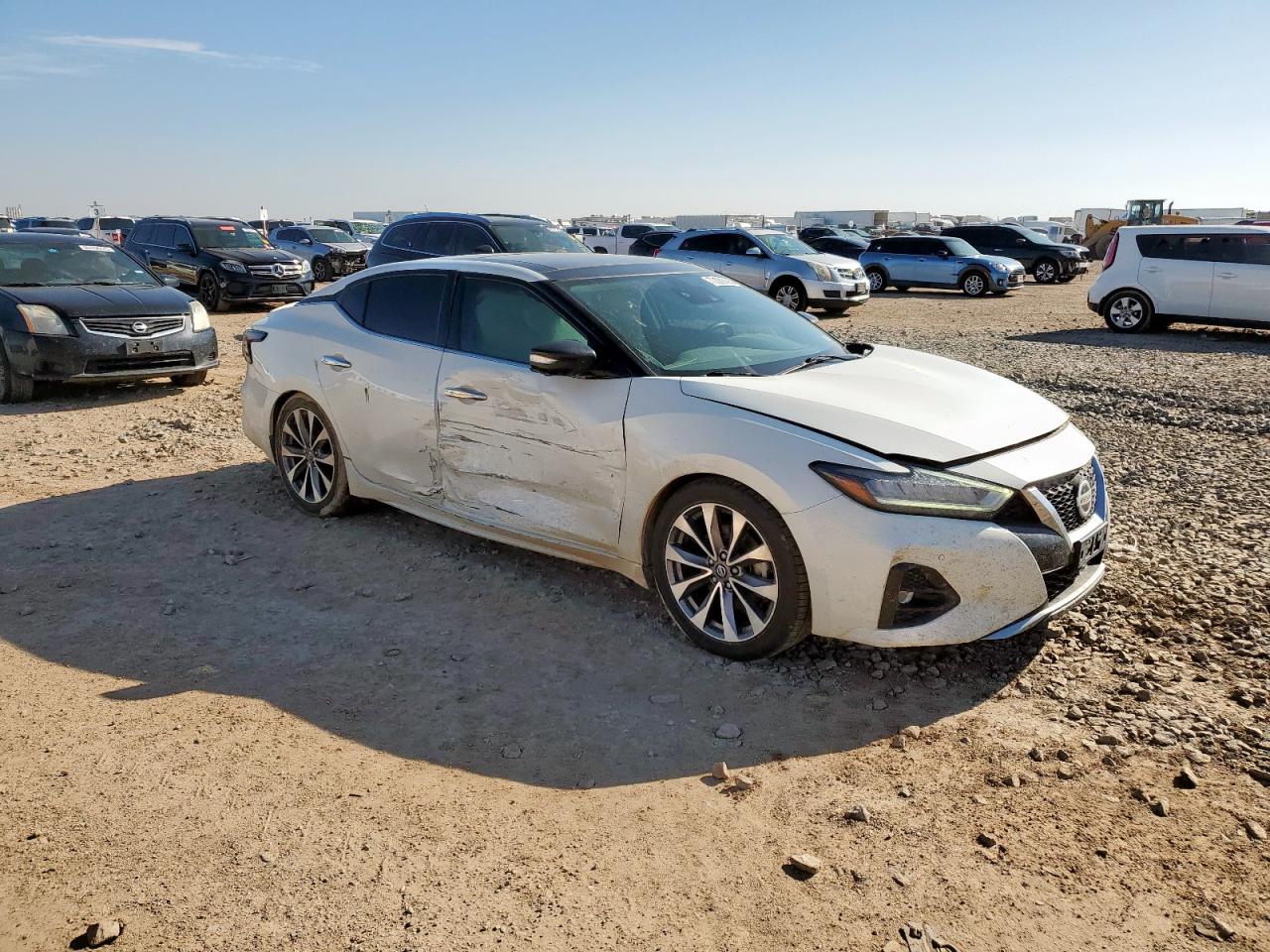 NISSAN MAXIMA PLATINUM