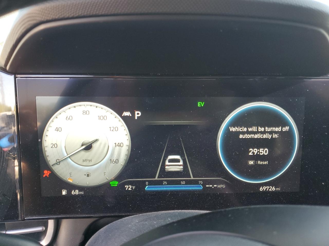 HYUNDAI ELANTRA LIMITED