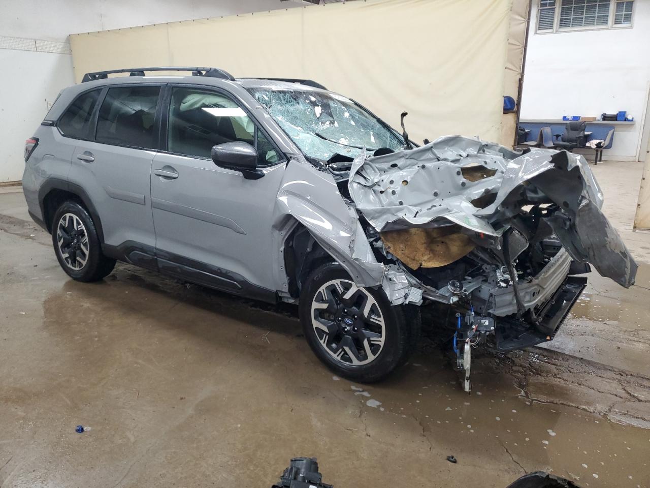 SUBARU FORESTER PREMIUM