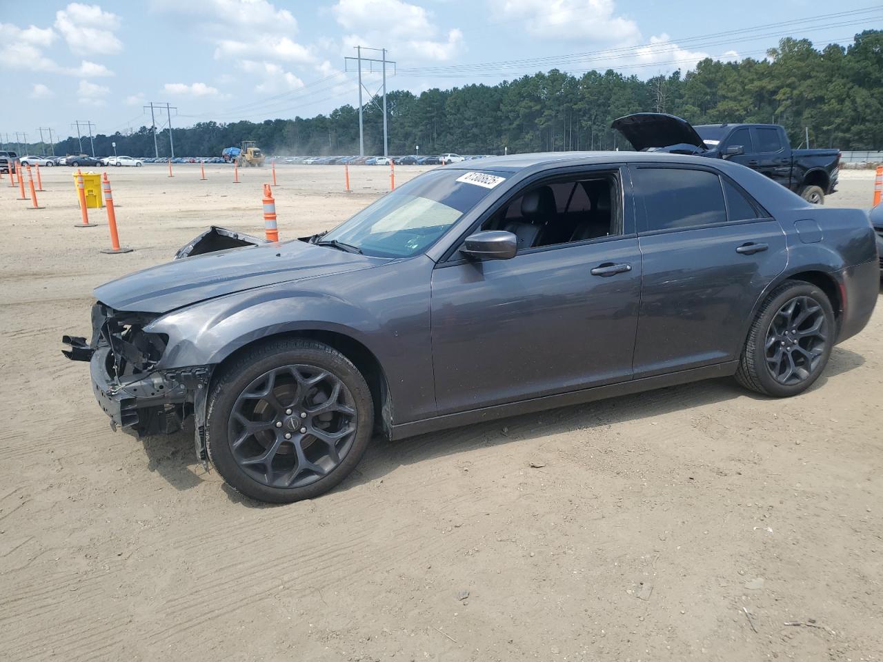 Lot #3316066259 2019 CHRYSLER 300 S