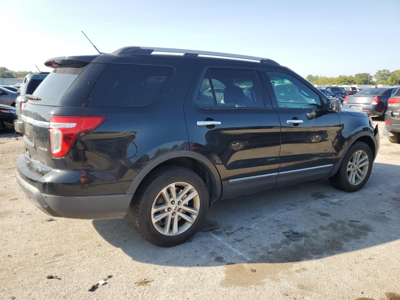 FORD EXPLORER XLT