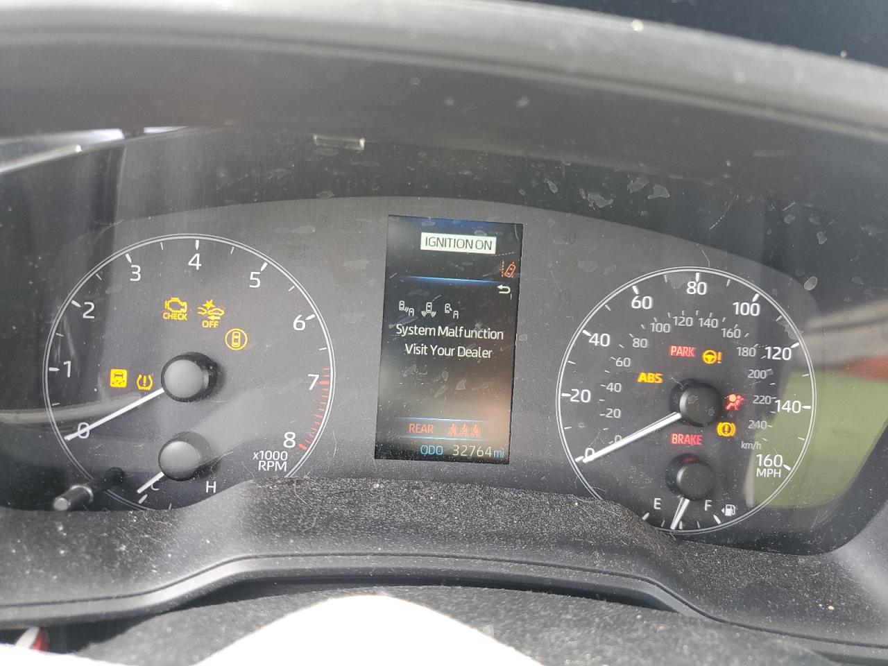 TOYOTA COROLLA CROSS LE