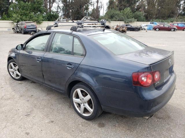 2010 VOLKSWAGEN JETTA LIMITED - Other View