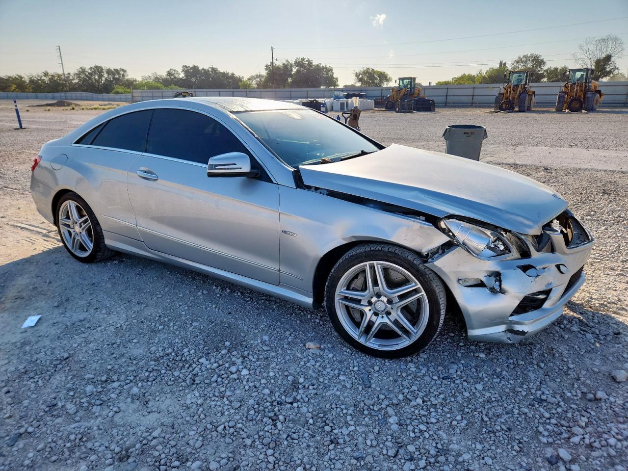 MERCEDES-BENZ E-CLASS 550