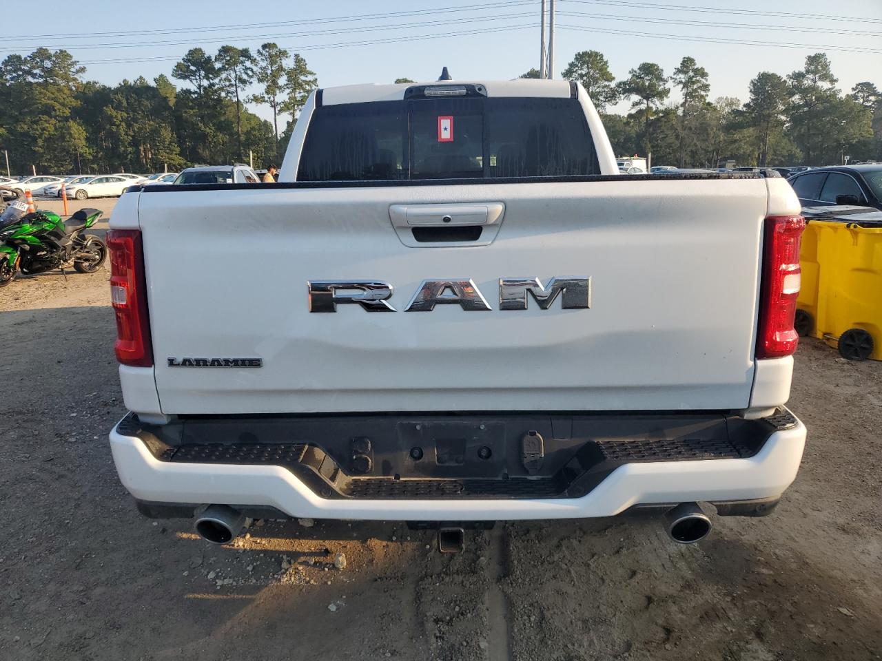 RAM 1500 LARAMIE