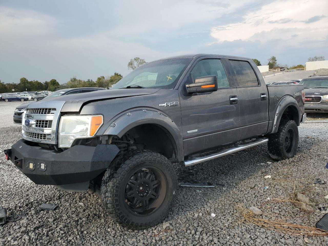 FORD F-150 SUPERCREW