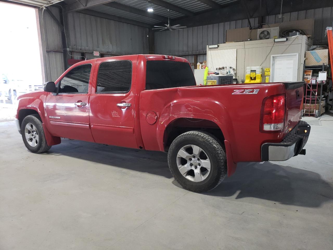 GMC SIERRA 1500 K1500 SLE