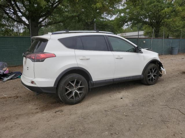 2016 TOYOTA RAV4 SE - JTMNFREV8GJ066622