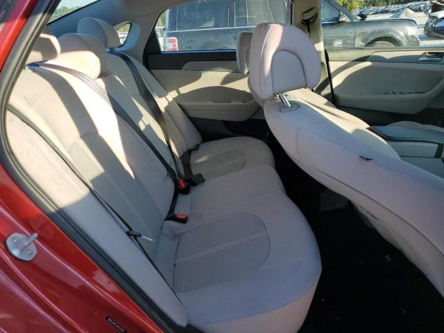 2017 HYUNDAI SONATA SE 5NPE24AF5HH532207