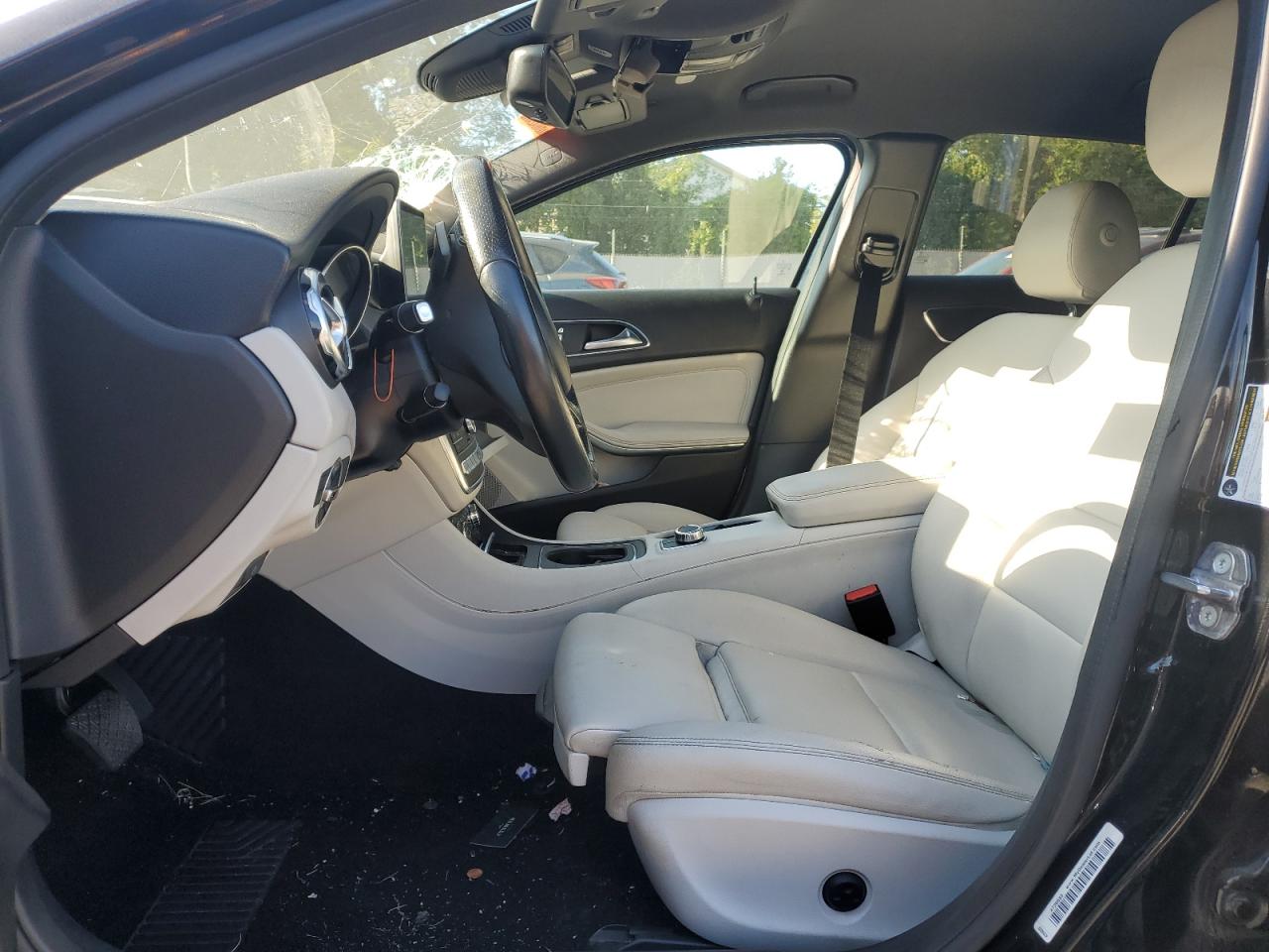 MERCEDES-BENZ GLA-CLASS 250 4MATIC