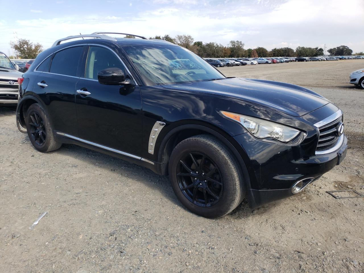 INFINITI FX37