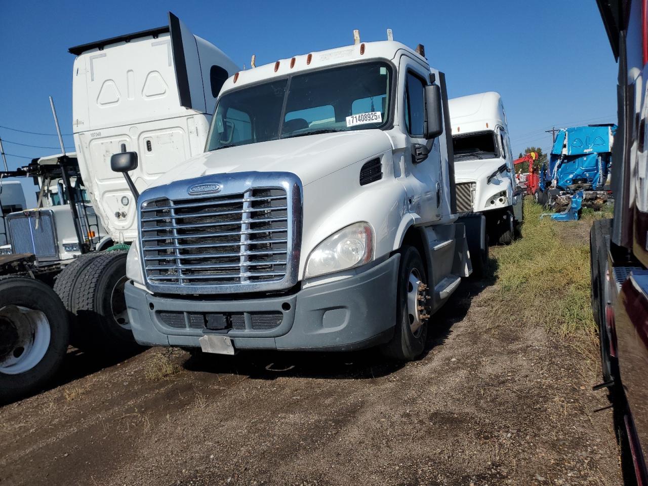 Lot #3246951220 2018 FREIGHTLINER CASCADIA 1