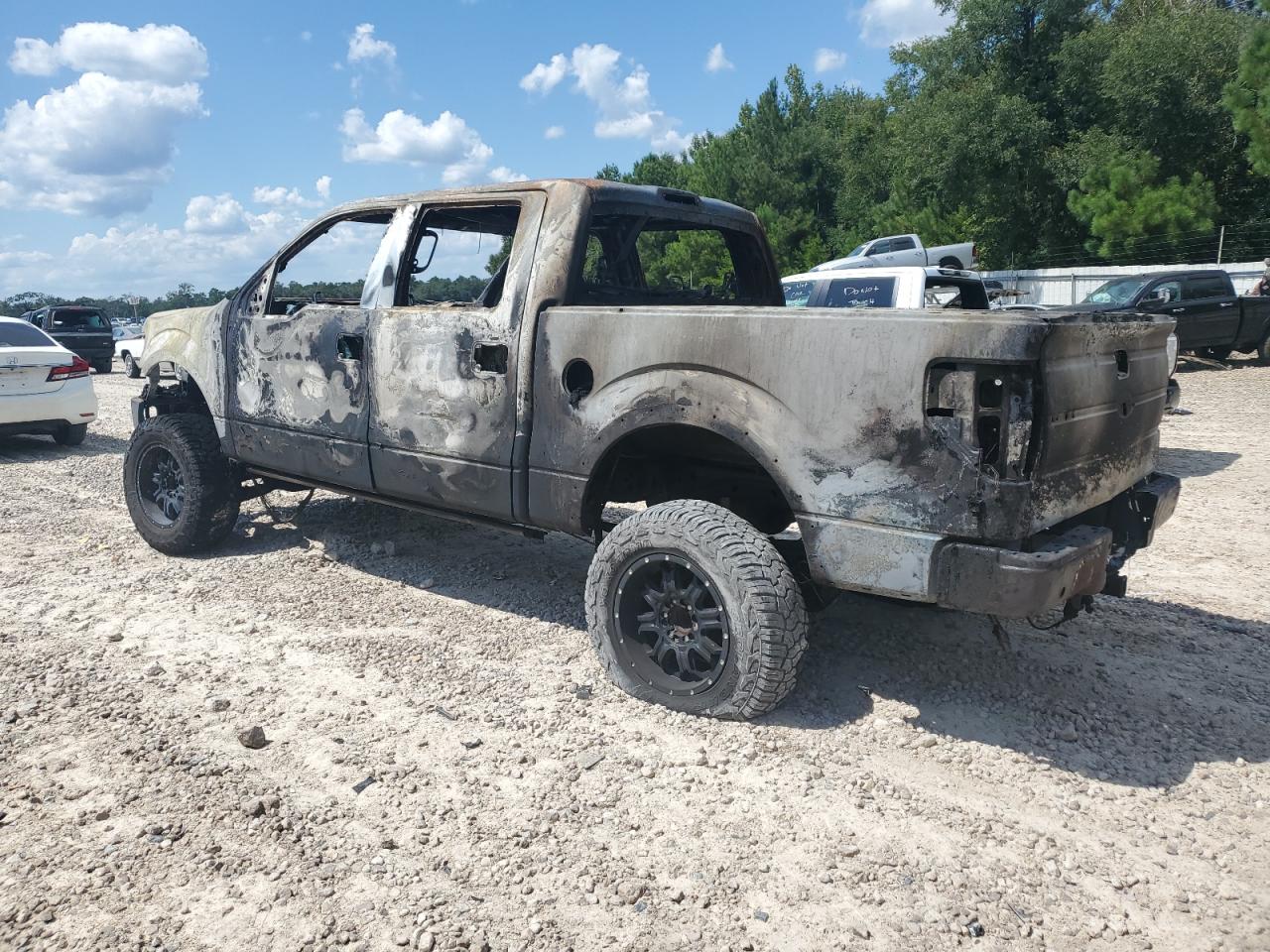 FORD F-150 SUPERCREW