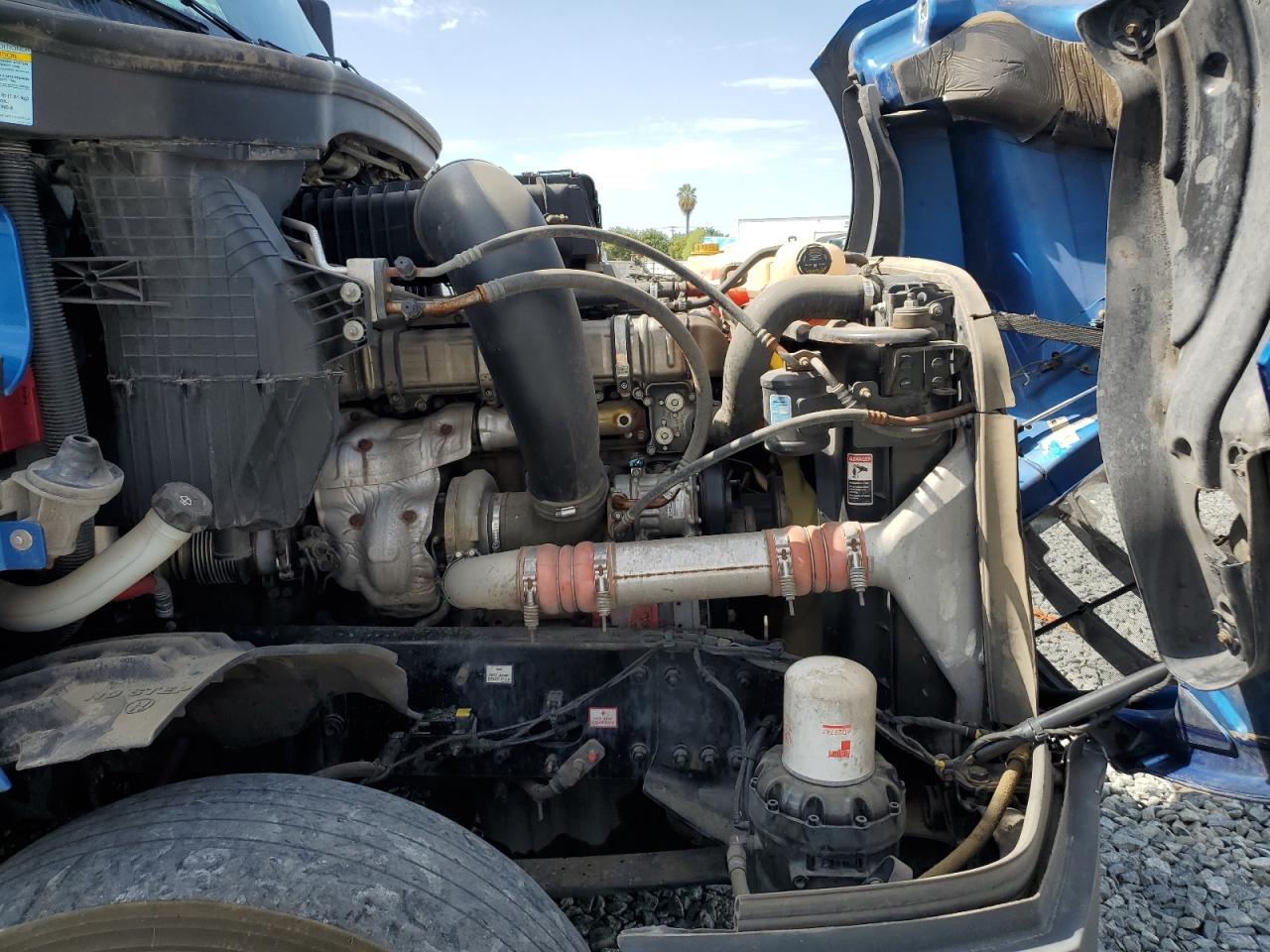 Lot #3257239797 2019 FREIGHTLINER CASCADIA 1