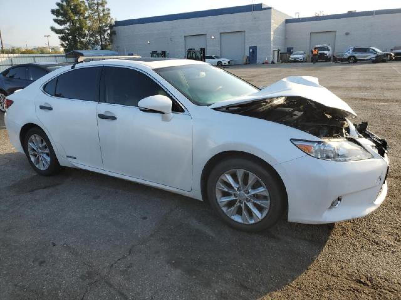 LEXUS ES 300H