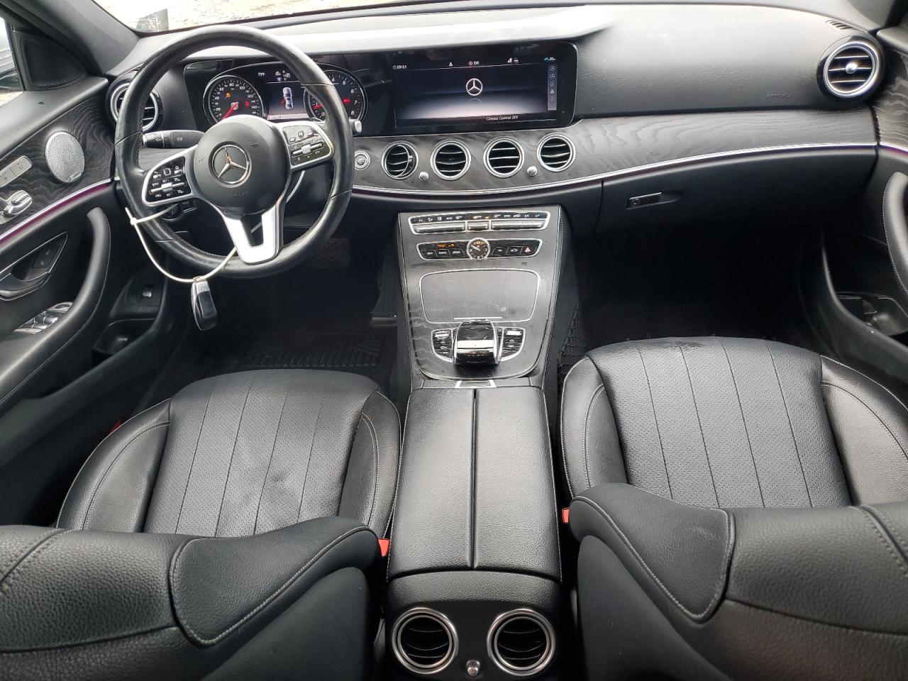 MERCEDES-BENZ E-CLASS 300 4MATIC