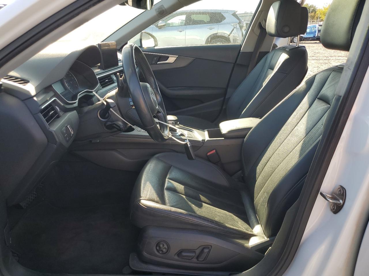 AUDI A4 PREMIUM PLUS