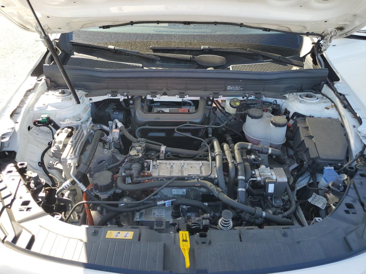 MERCEDES-BENZ EQB 300 4MATIC