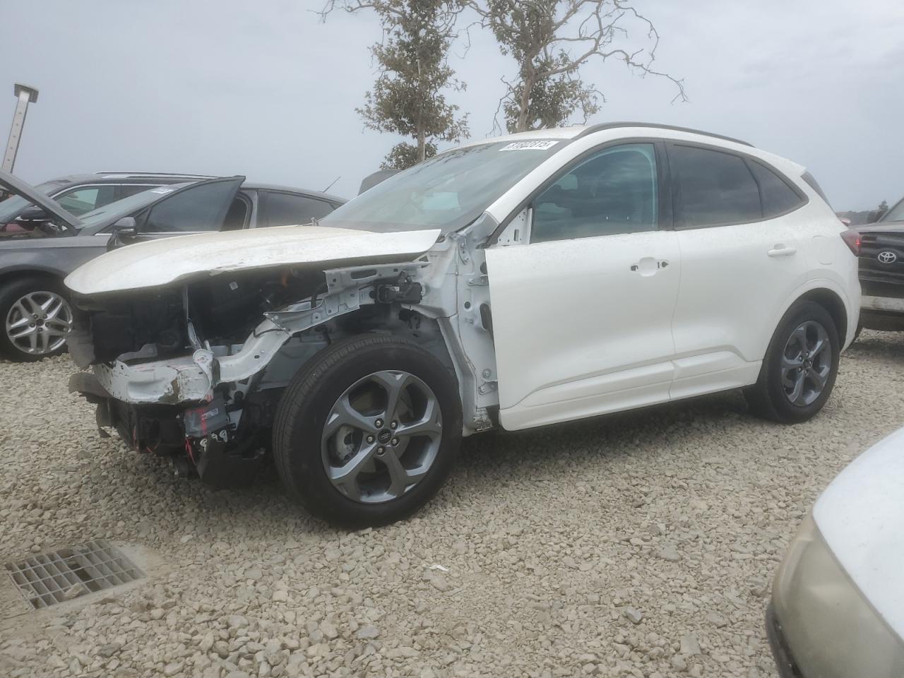 FORD ESCAPE ST LINE