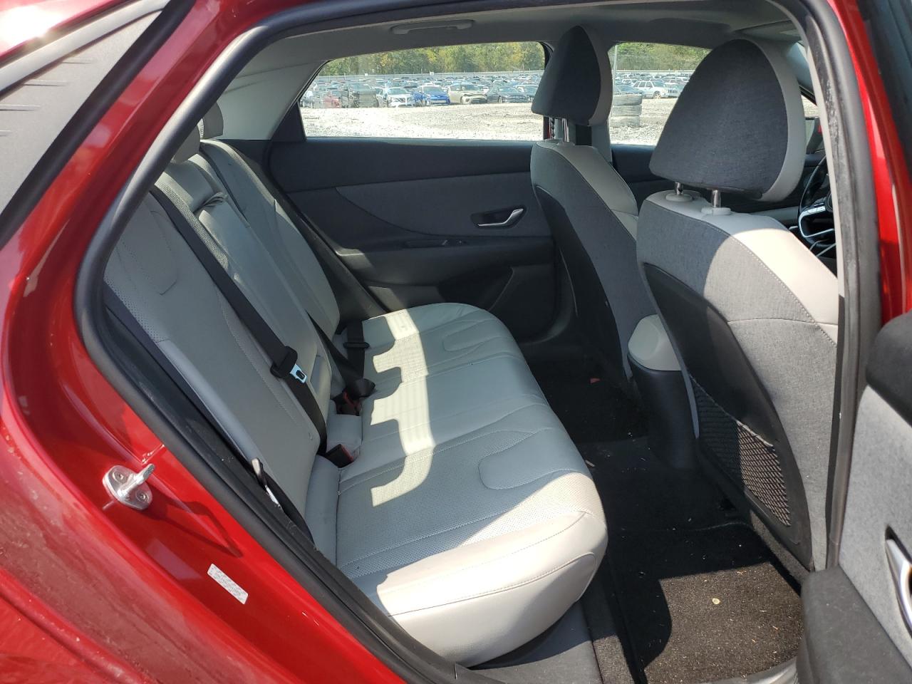 HYUNDAI ELANTRA LIMITED