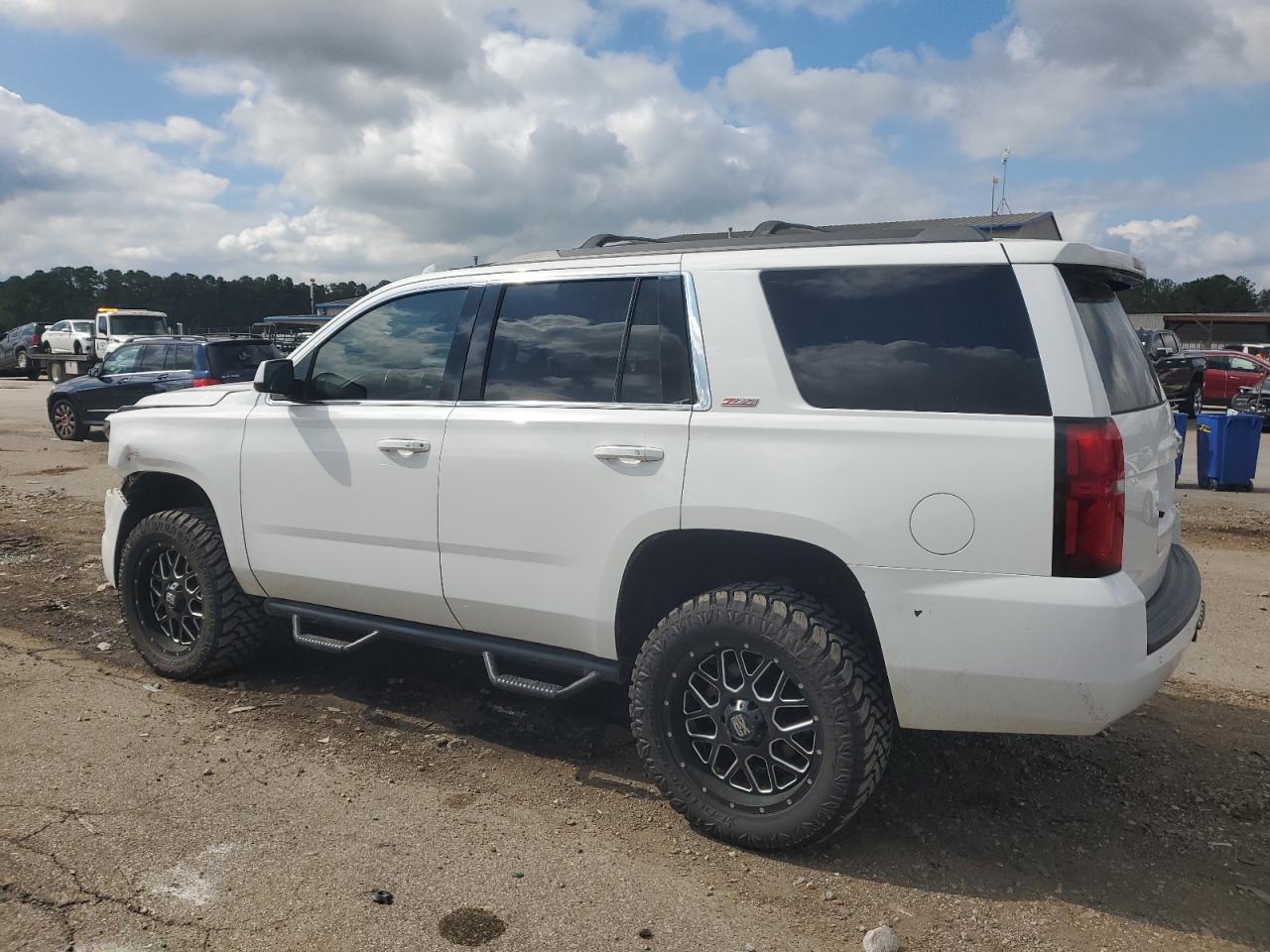 CHEVROLET TAHOE K1500 LT
