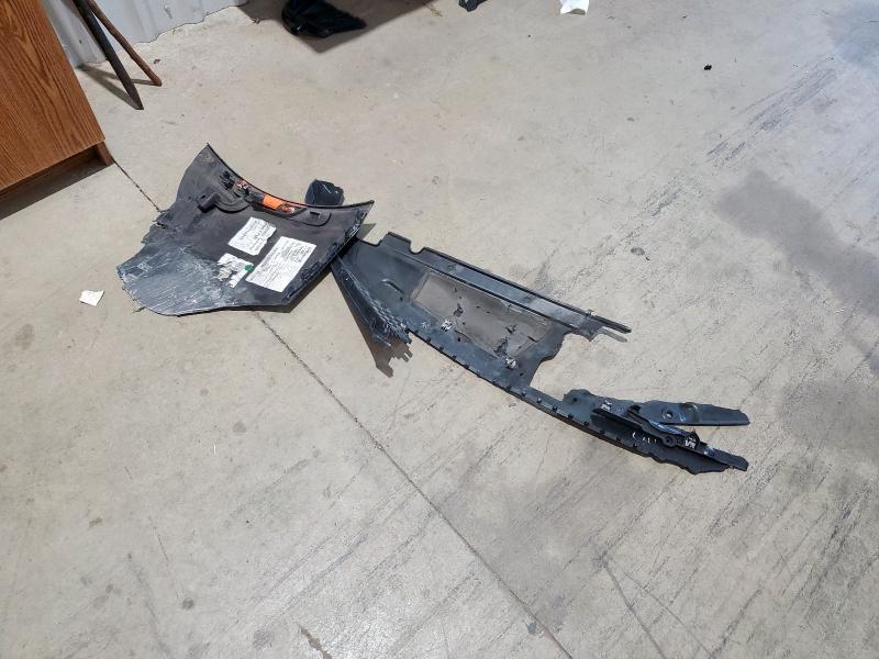 2015 NISSAN ROGUE S - KNMAT2MT5FP590918