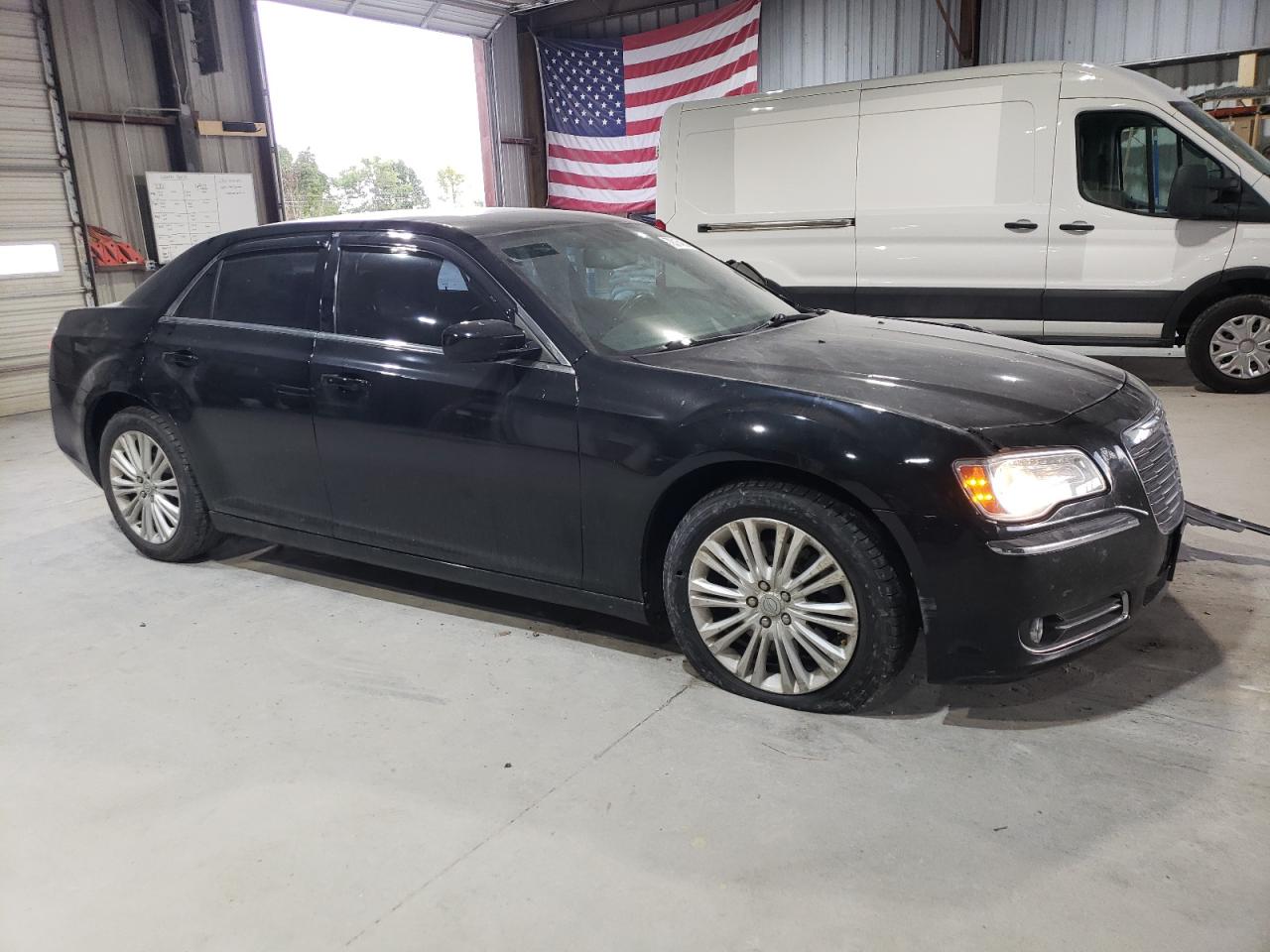 CHRYSLER 300