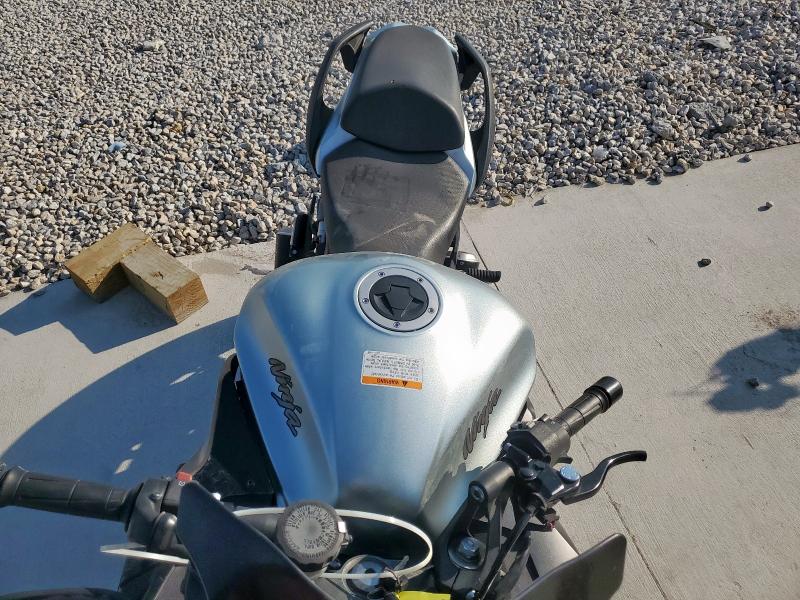 2018 KAWASAKI ZX1000 W JKAZXCW19JA007748