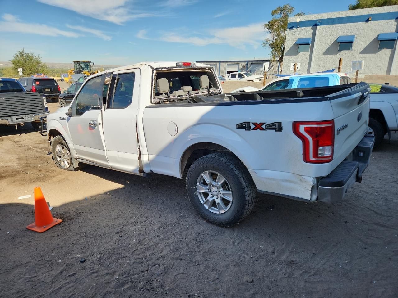 FORD F-150 SUPER CAB