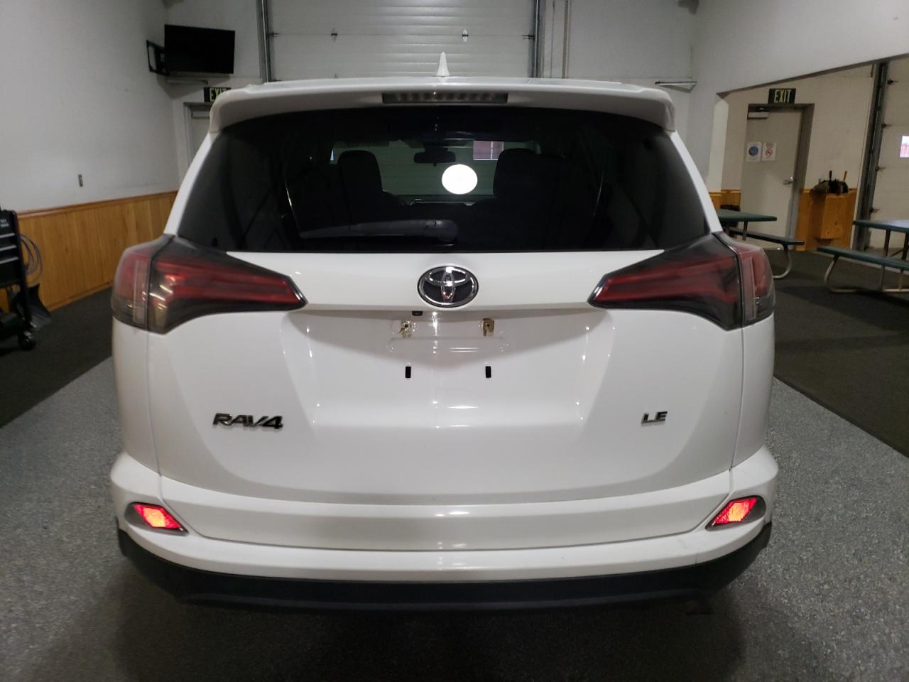 Lot #3312334787 2018 TOYOTA RAV4 LE