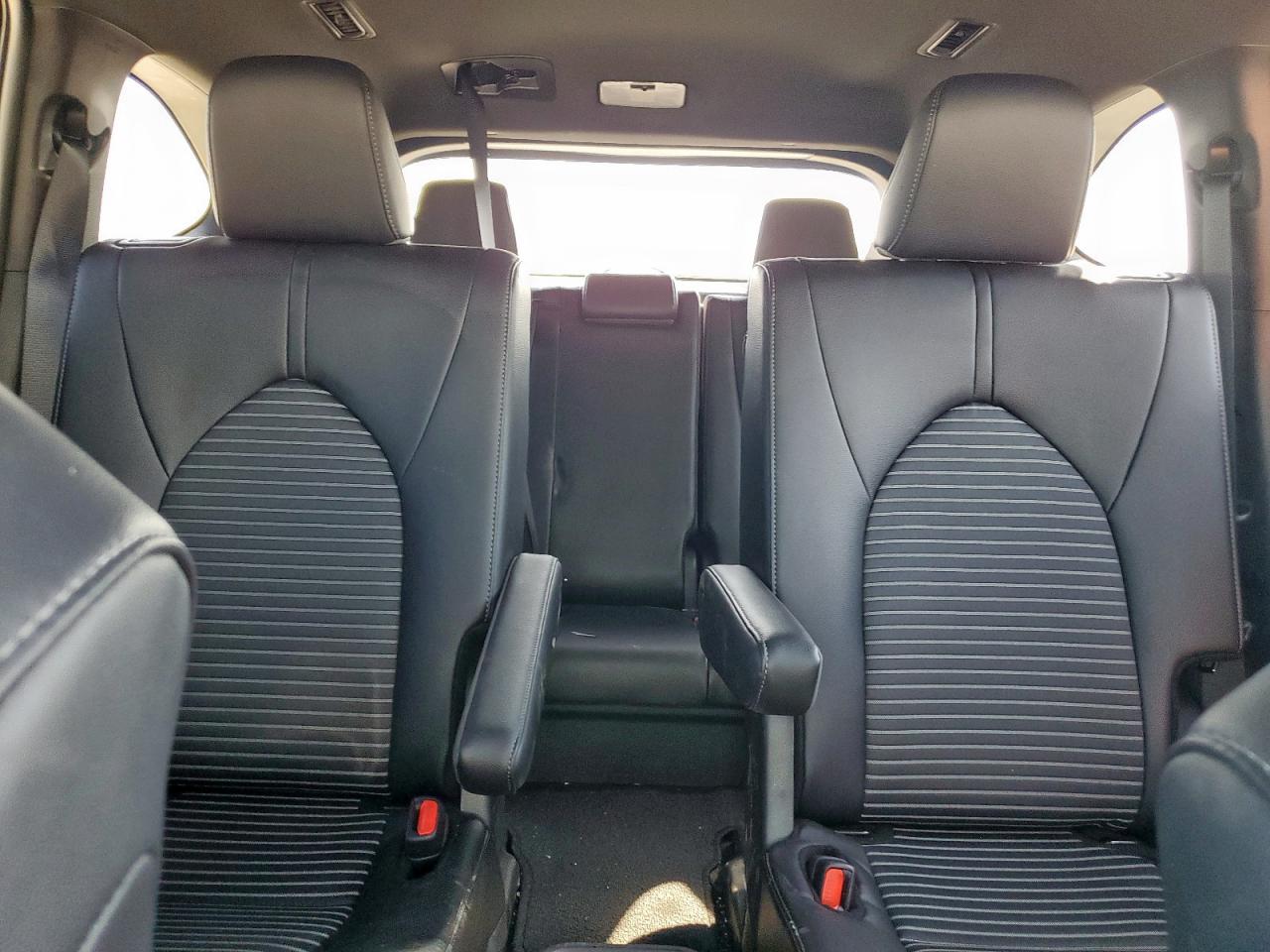 TOYOTA HIGHLANDER LE