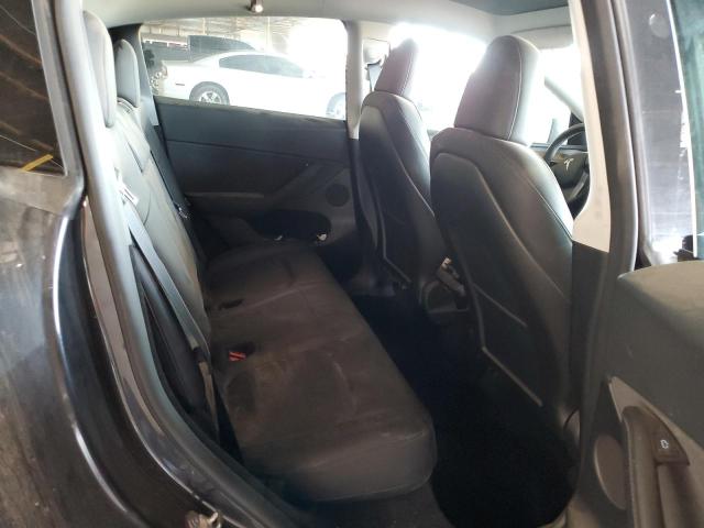 2024 TESLA MODEL Y 7SAYGDED1RF052031