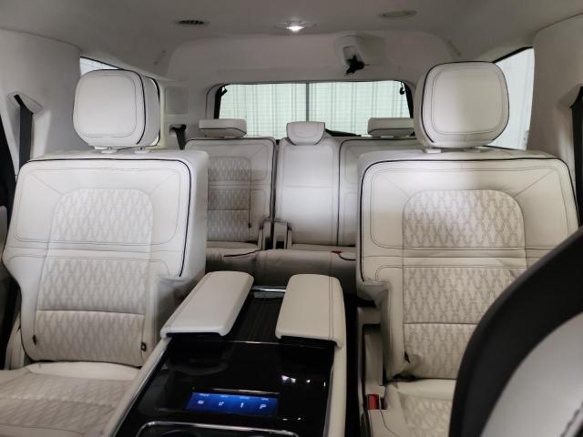 2022 LINCOLN NAVIGATOR 5LMJJ2TT3NEL04218