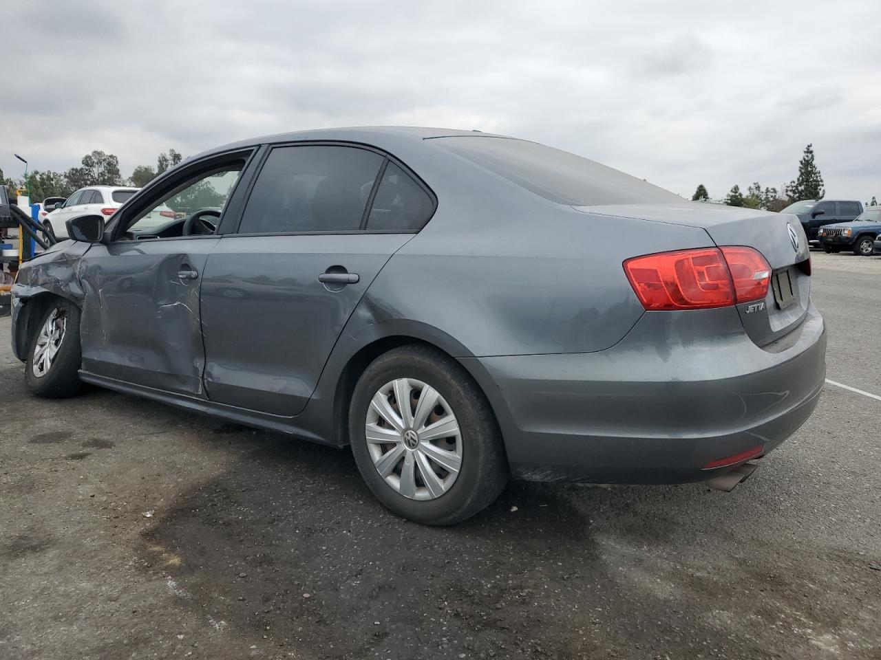 VOLKSWAGEN JETTA BASE