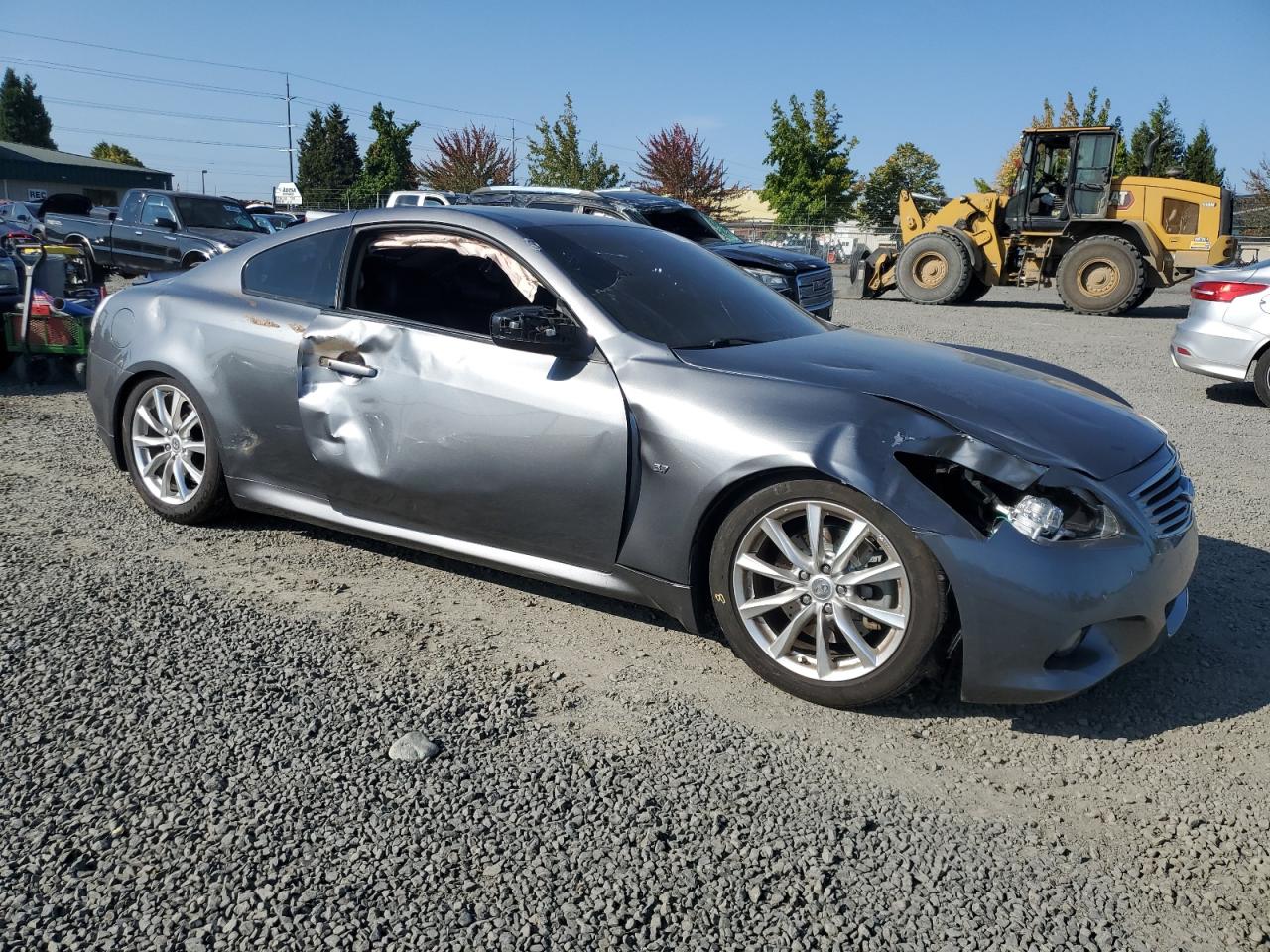 INFINITI Q60 JOURNEY