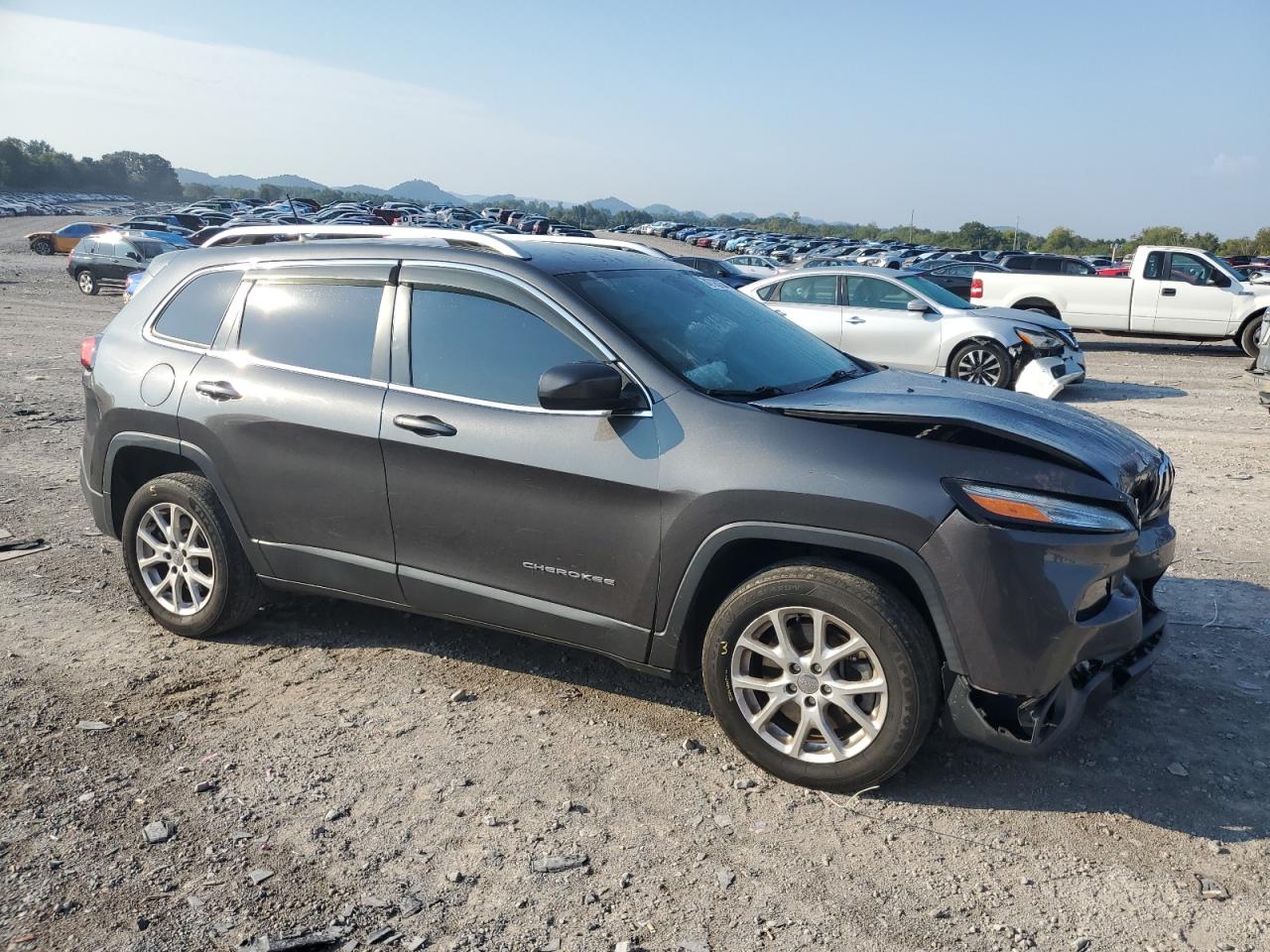 JEEP GRAND CHEROKEE LATITUDE